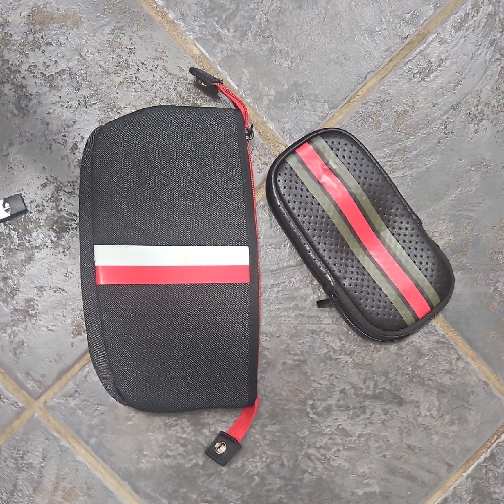 HAUTE SHORE Black Cosmetic Bag Set with Stripes